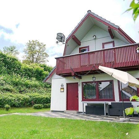 Ferienhaus "Gestiefelter Kater" Am See Im Bergland Кирххайм Екстериор снимка